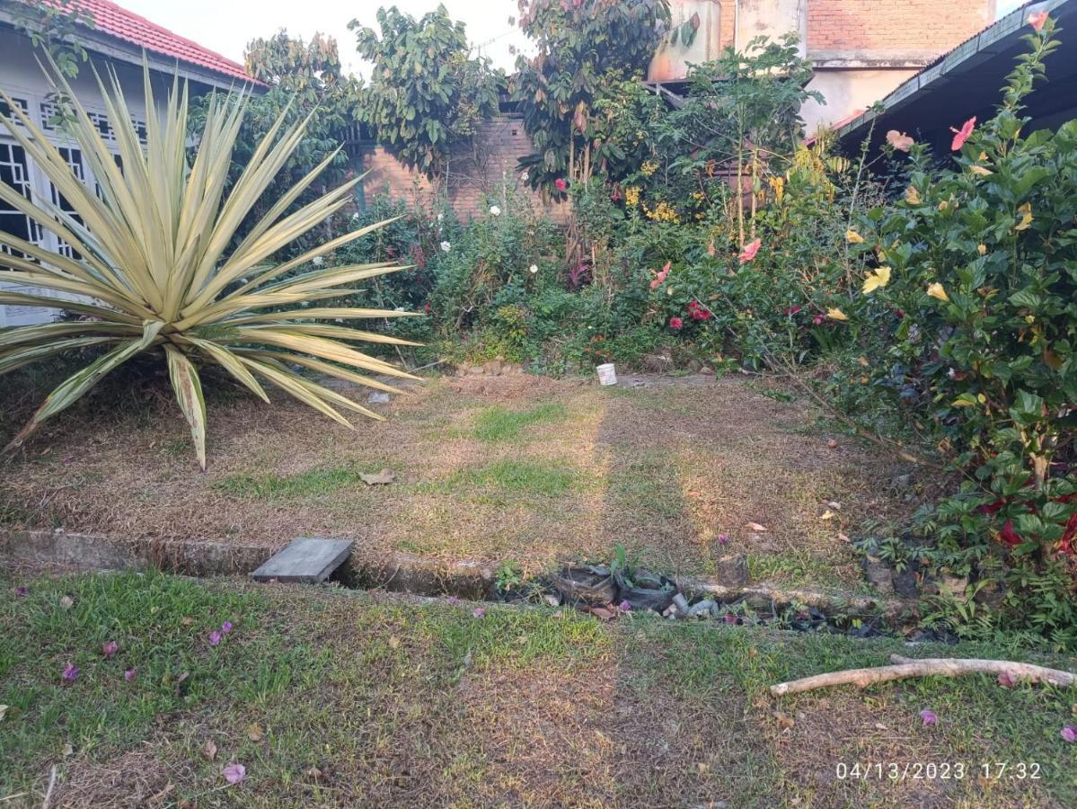 Gabelo Guest House Bukittinggi Eksteriør billede
