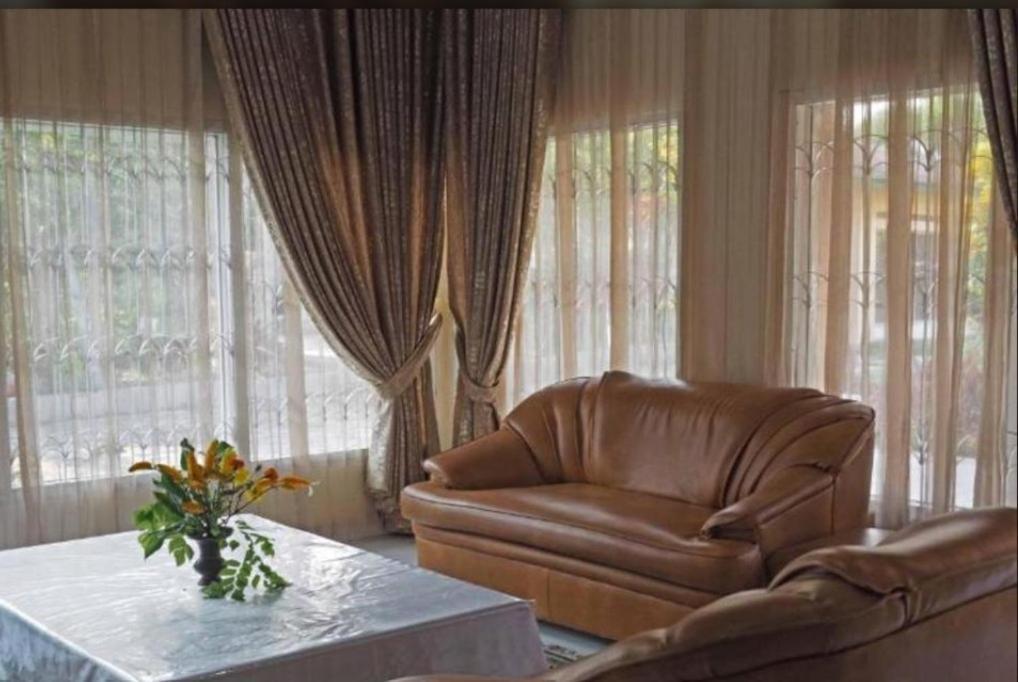 Gabelo Guest House Bukittinggi Eksteriør billede