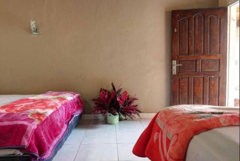Gabelo Guest House Bukittinggi Eksteriør billede