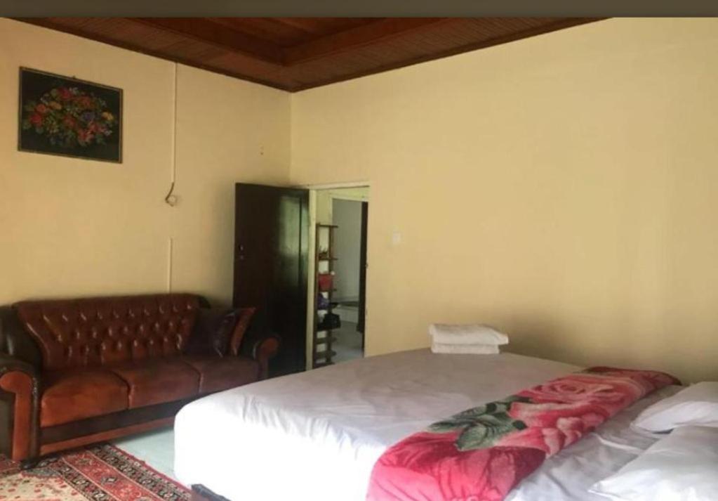 Gabelo Guest House Bukittinggi Eksteriør billede